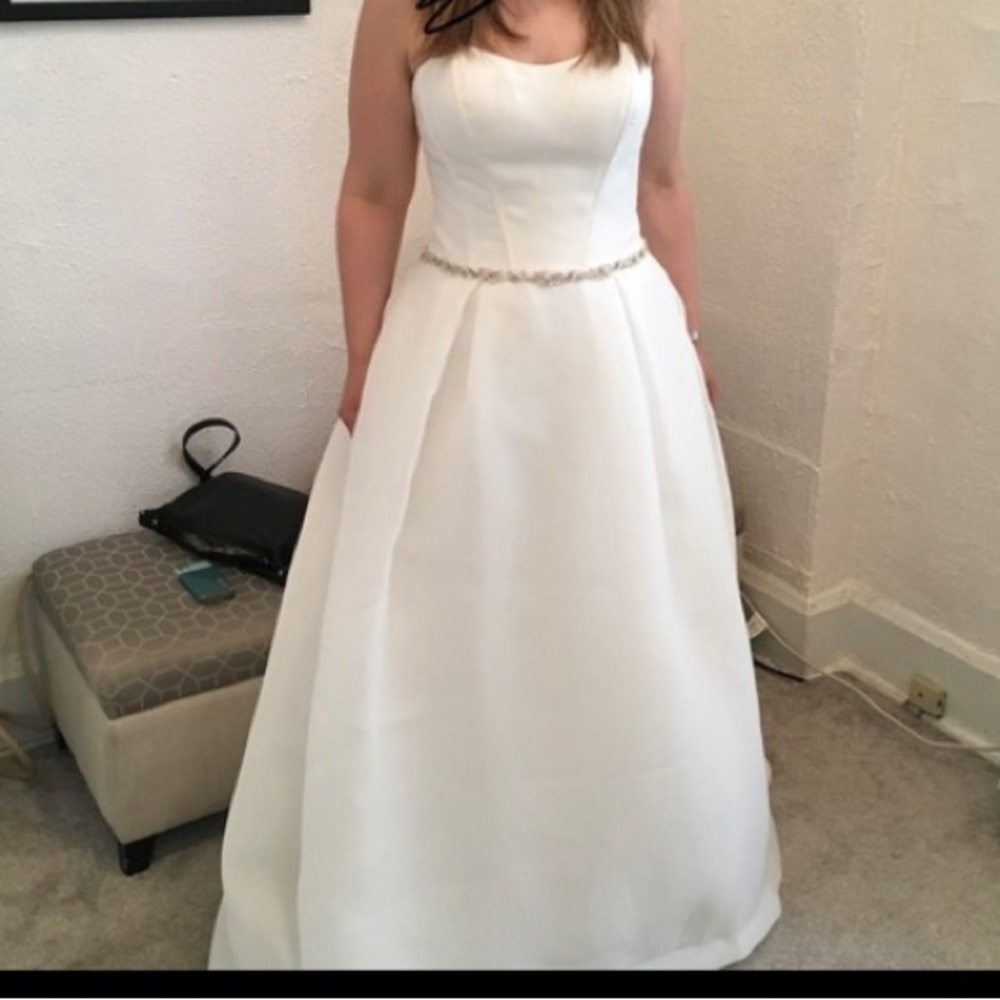 Wedding Dress Ivory silver rhinestone jewels around waistline,strapless